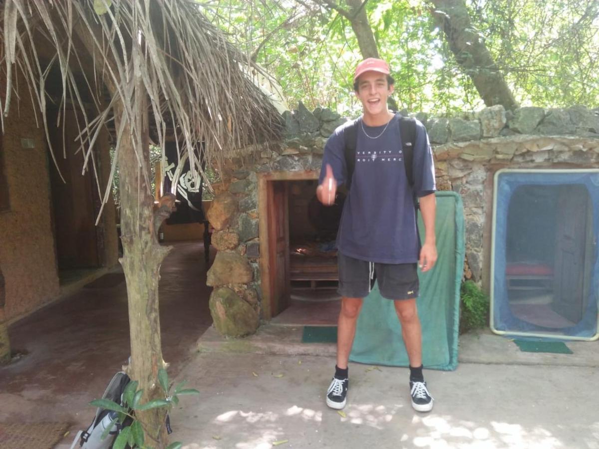 Chill Nasa Hostel เบนโตตา ภายนอก รูปภาพ